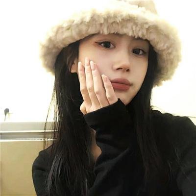 粉红色和铲子 封面